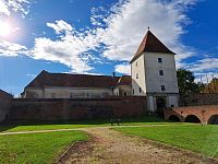 Hradní (zámecký) park.