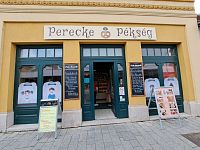 „Igen“, to ještě zvládám, ale jinak „nem tudom“ nebo „nem értem“.