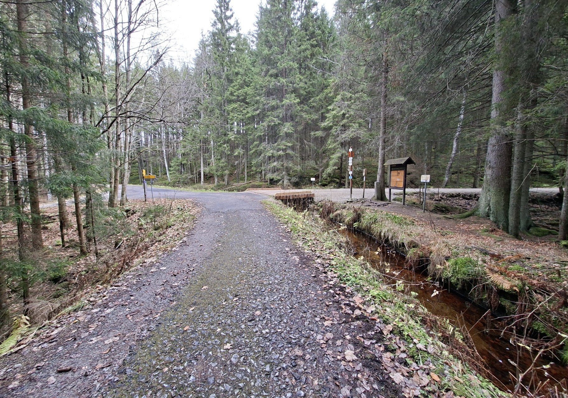 Obrázky ze Šumavy a akvadukt na Schwarzenberském kanálu