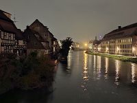 Také v zimních večerech má město své kouzlo.