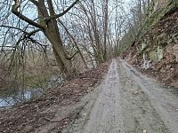 Cesta po pravém břehu