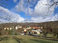 Obrázky z Ústí nad Labem a smírčí kameny v obci Zubrnice