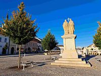 Sousoší sv. Cyrila a Metoděje na Karlově náměstí