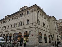 Budova Komorního divadla Kalich