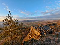 Náhorní plošina kopce Staffelberg - pohledy do okolí a na západ slunce