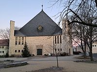 kostel Evangelisch-lutherische Dreieinigkeitskirche
