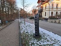 Umělecké dílo s názvem „Živé věci – rostoucí forma"