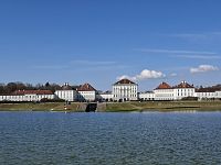 Obrázky z neněmeckého Mnichova a zámek Nymphenburg, barokní porcelánová perla