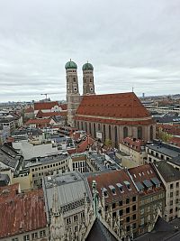 Obrázky z neněmeckého Mnichova a Frauenkirche