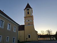 Kostel sv. Filipa a Jakuba v městysu Katovice
