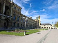 Obrázky z neněmeckého Mnichova a Park Hofgarten