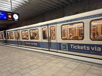 Obrázky z neněmeckého Mnichova a U-Bahn