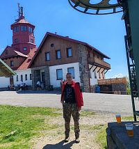 Jelikož jsme měli obavy, že bude v restauraci Pancíř plno, tak jsme tam poslali předsunutou hlídku.