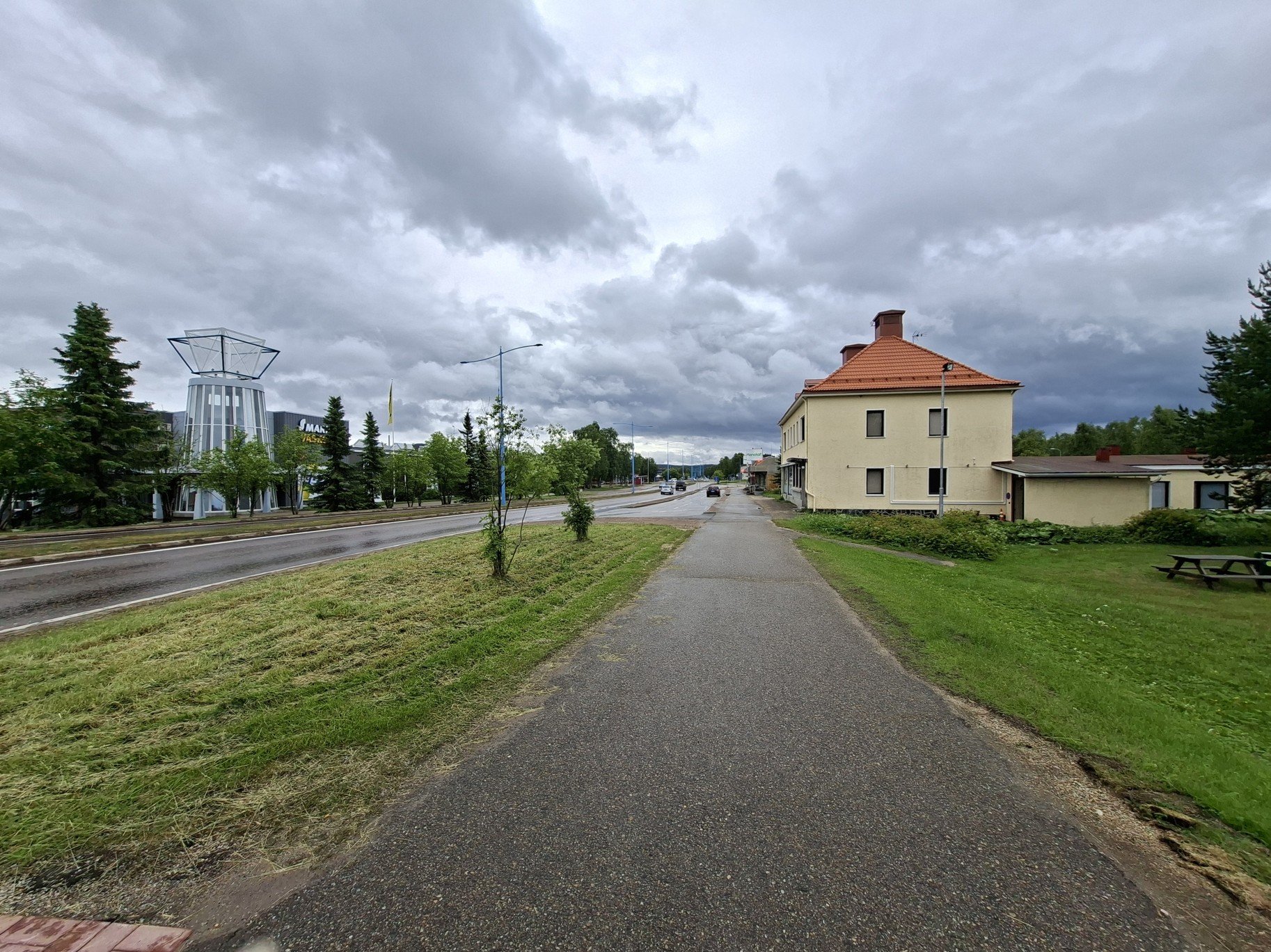 Obrázky nejenom z Laponska – památník ve městě Ivalo ve Finsku