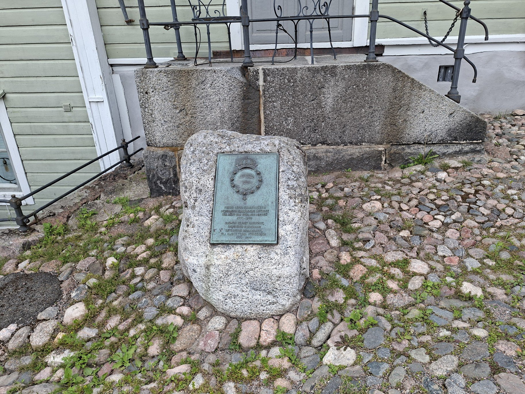 Obrázky nejenom z Laponska – vojenský pomník v Porvoo ve Finsku