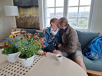 Naše nejsevernější káva, kterou si dáváme v kontinentální Evropě. A samozřejmě nejsevernější hubička.