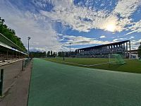 V Rovaniemi sídlí kromě Rovaniemen Palloseura hrající nejvyšší finskou fotbalovou soutěž Veikausliiga také ojedinělý klub FC Santa Claus, který bojuje o umístění ve třetí fotbalové lize.