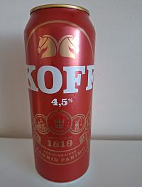 Při návštěvě supermarketu mě obsluha přesvědčuje, abych si koupil české pivo, ale já chci ochutnat místní.