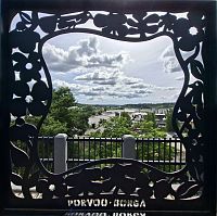 Porvoo je jediným finským místem, po kterém jsou pojmenovány hned dva astronomické objekty. Prvním je planetka 1757 porvoo o průměru 9,8 km a druhým je kráter na jižní polokouli planety Mars.
