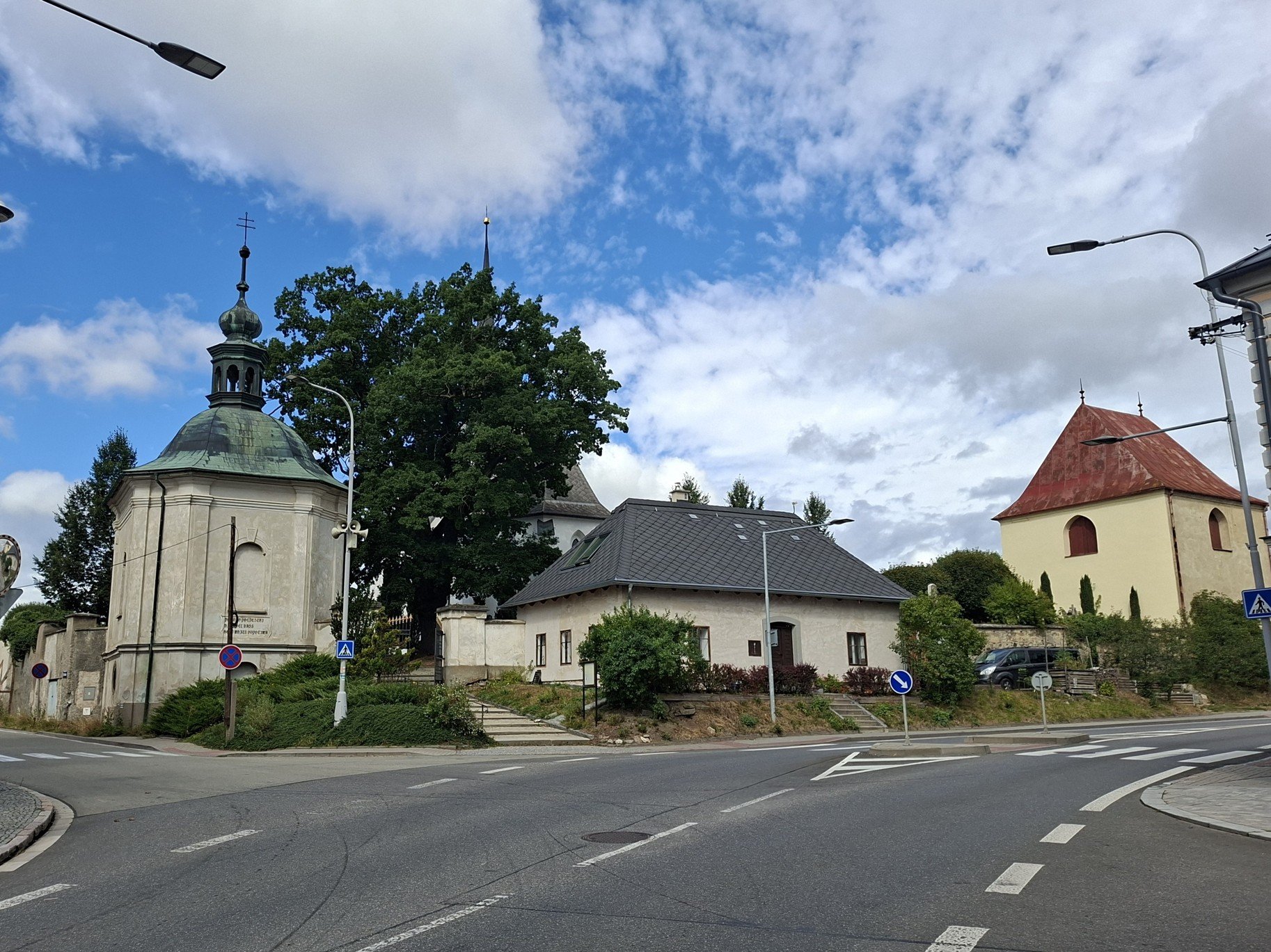 Město Polička a zvonice
