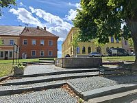 Třebenice na úpatí Českého středohoří