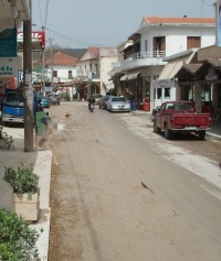 Vesnice Vrisses (Vryses) na Krétě a báječný čerstvý jogurt