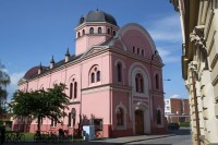 Uherské Hradiště – knihovna a synagoga