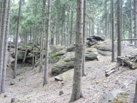Skalní útvar Moučné pytle a Jelení vrch u Karlových Varů