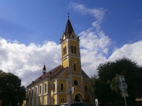 Kostel Nanebevstoupení Páně ve Staré Roli (Karlovy Vary)