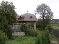 Kaple (kostelík) sv. Blažeje a kdysi kouzelná studánka nedaleko městyse Panenský Týnec