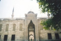 Istambul-Modrá mešita,jediná se 6 minarety,vstupní brána