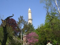 zámek Lednice-park a minaret