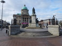 Queen Victoria square