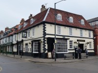 pub The Grapes