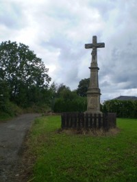Vyšehorky kříž v obci