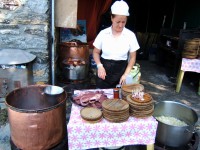 prodavačka Pulpo Galicio,OĆebreiro-Španělsko