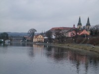 Roudnice nad Labem - nábřeží od plavebních komor