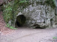 Jeskyně na trase