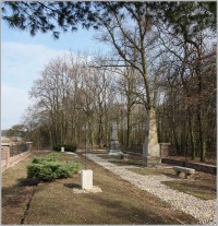 5-Vojenský hřbitov
