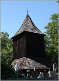 Zvonice u kostela Sv. Jana Křtitele na Zámečku