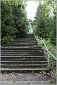 Ticháčkova kaple s růžencovými schody