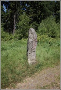 2-Třípanský kámen