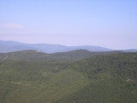 Kmotrina skala pri pohľade z Jastrabskej skaly