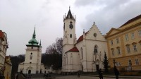 Kostel sv.J.Křtitele a Pravoslavný kostel na Zámeckém náměstí