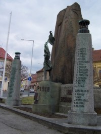 Památník obětem 1.světové války na náměstí