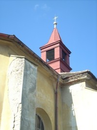 Záběr na věž kostela