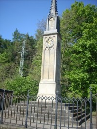 Pruský pomník ve Varvažově