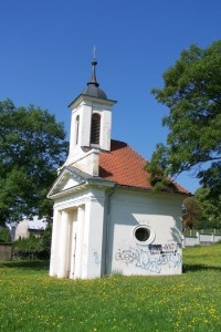 Pohřební kaple Valdštejnů