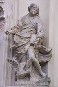 21.Sv.Jan - další socha na kostele