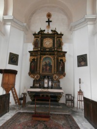 23.Zákupská(císařská) kaple z let 1684-1688, renovovaná r.1857, patří poslednímu vévodovi Sasko-Lauenburskému